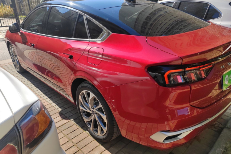 福特 蒙迪欧 2025款 2.0T EcoBoost 至尊型车身外观4