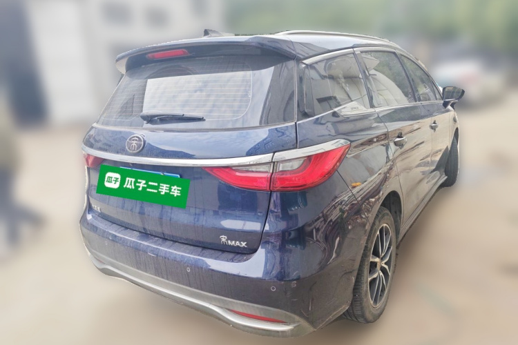 比亚迪 宋MAX 2018款 1.5T 自动智联精英型 6座车身外观6005