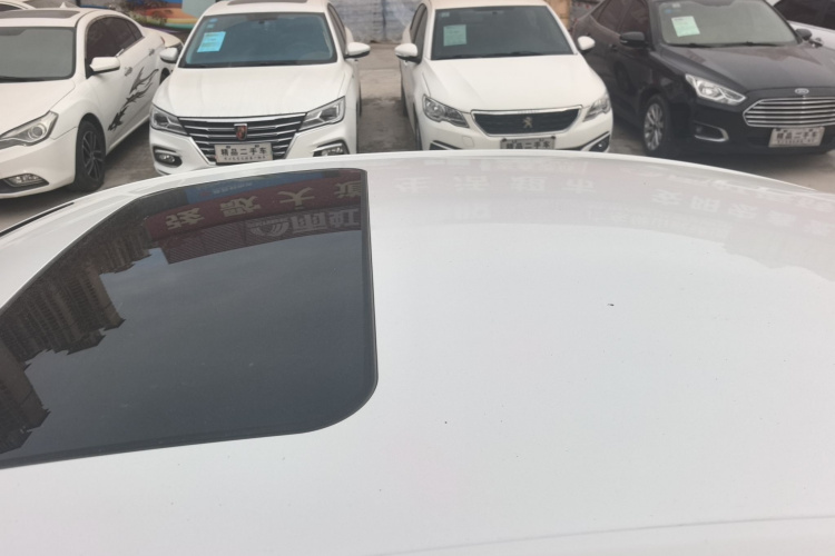 雪佛兰 科鲁兹 2018款 320 自动先锋天窗版局部细节57