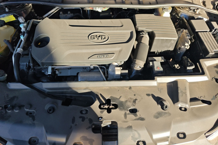 比亚迪 速锐 2014款 1.5TID 自动豪华型机舱底盘24