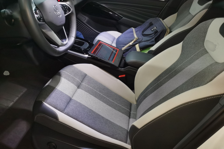 大众 ID.4 CROZZ 2024款 PURE+中控内饰19