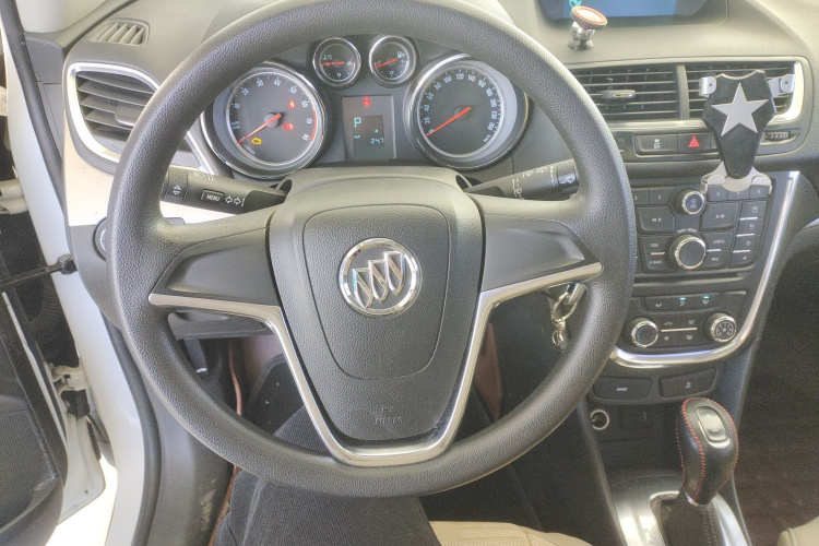 别克 昂科拉 2015款 1.4T 自动两驱都市精英型中控内饰13