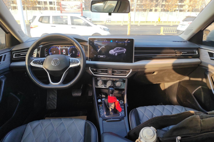 大众 速腾 2023款 300TSI DSG超越版中控内饰7002