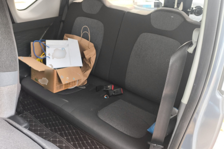 五菱汽车 宏光MINIEV 2022款 马卡龙臻享款 磷酸铁锂中控内饰21