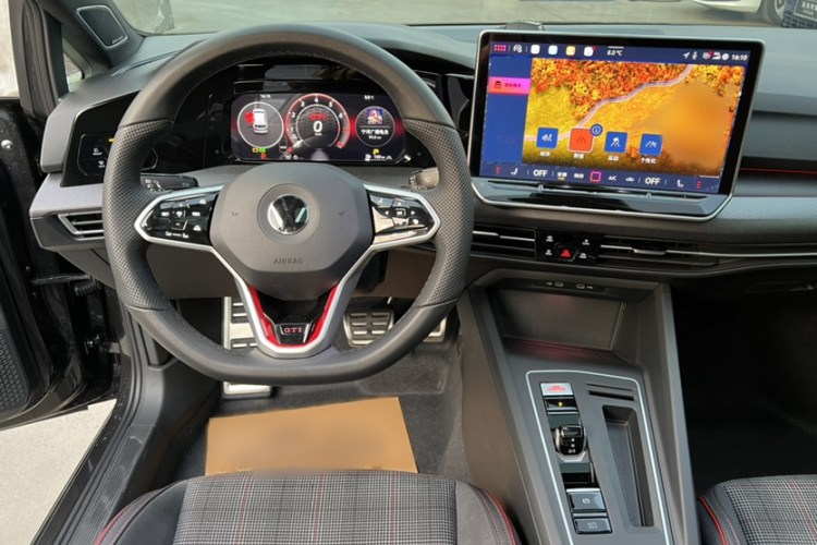 大众 高尔夫GTI 2025款 380TSI DSG GTI局部细节13