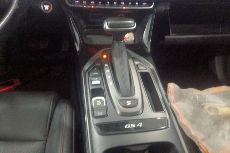 广汽传祺 传祺GS4 2021款 270T 自动科技纵享版局部细节18