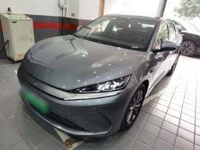 比亚迪 秦L 2025款 EV 545KM超越型