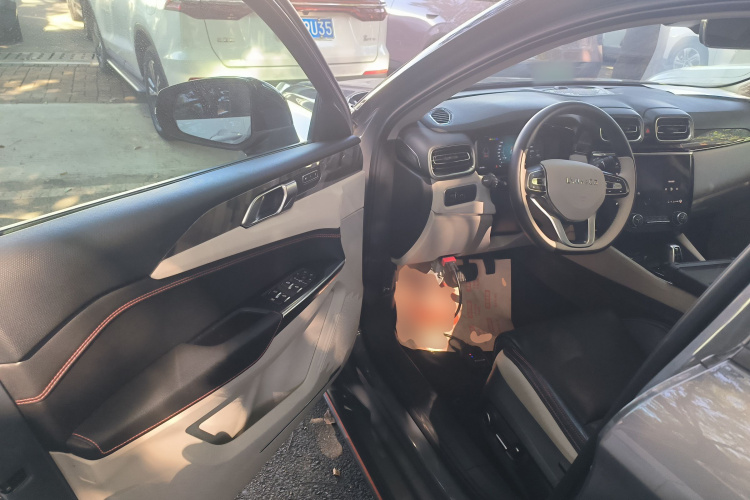 领克02 2018款 1.5T DCT两驱耀Pro版 国V中控内饰7003