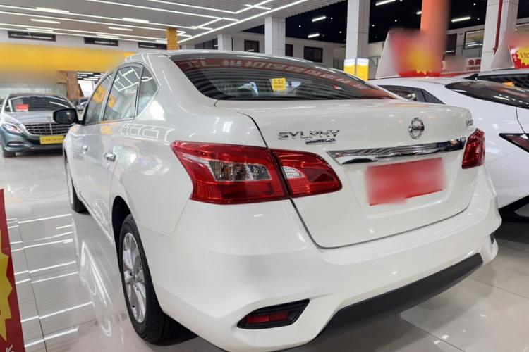 日产 轩逸 2024款 经典 1.6XE CVT舒适版车身外观6003