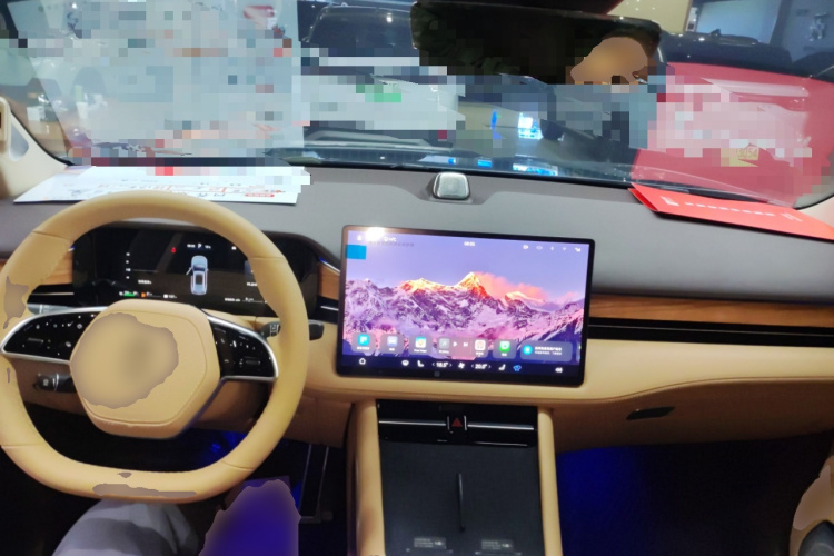 鸿蒙智行 问界M7 2024款 1.5T 后驱Plus版 6座中控内饰12