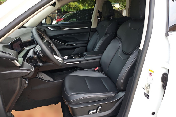 哈弗H6 2021款 第三代 1.5T 自动两驱Max局部细节19