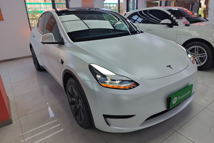 特斯拉 Model Y 2024款 后轮驱动版车身外观6002