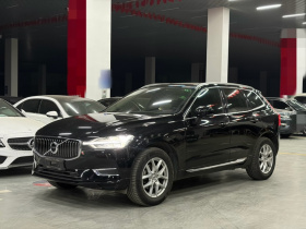 沃尔沃XC60 2020款 T5 四驱智逸豪华版