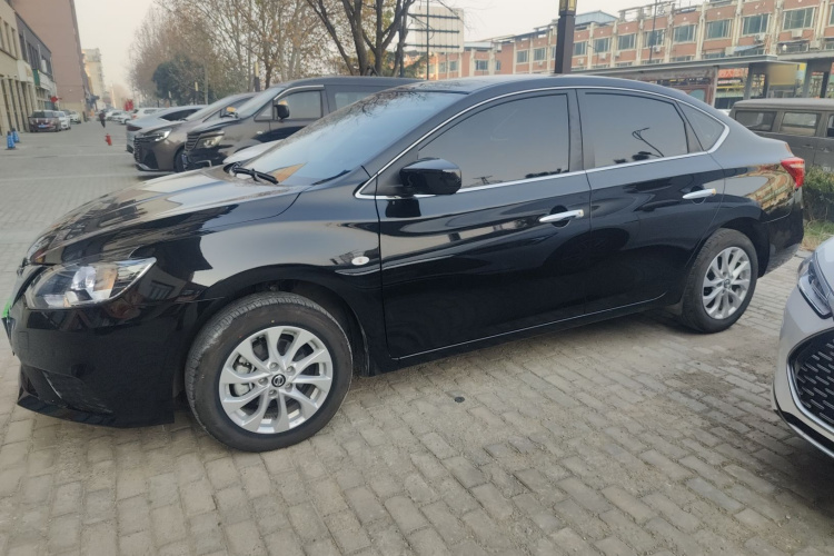 日产 轩逸 2024款 经典 1.6XE CVT舒适版车身外观4