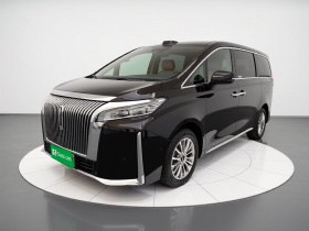 魏牌 高山 2025款 四驱高山8