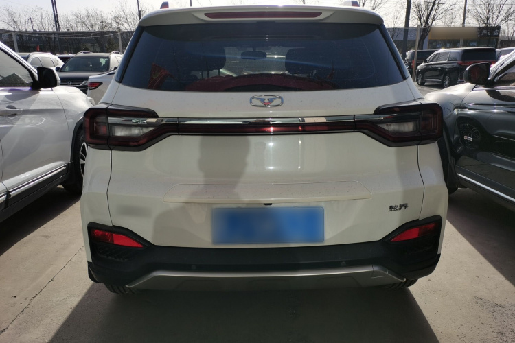 凯翼 炫界 2020款 改款 1.5L CVT趣车身外观6