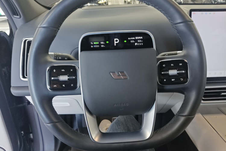 理想汽车 理想L7 2023款 Pro中控内饰13