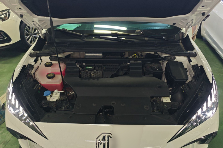 名爵 MG4 EV 2022款 425km 豪华版机舱底盘24