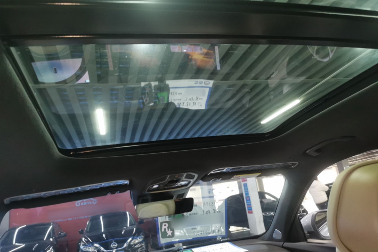 吉利汽车 星越L 2025款 东方曜 2.0TD 自动揽星版中控内饰22