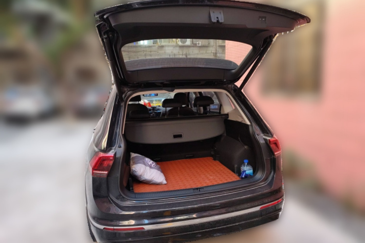 大众 途观L 2021款 330TSI 自动两驱R-Line旗舰版中控内饰23