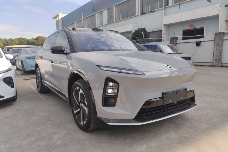 蔚来ES6 2025款 75kWh车身外观3