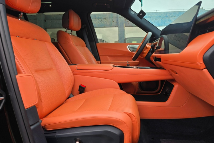 领克900 2025款 2.0T Ultra中控内饰7007