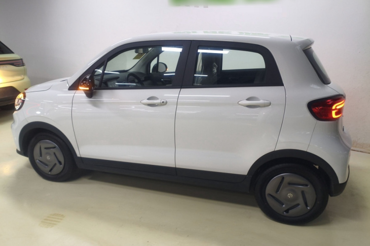 零跑汽车 零跑T03 2024款 200轻享版车身外观6003