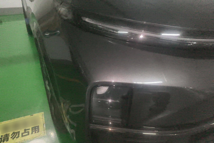 理想汽车 理想L8 2023款 Air车身外观8