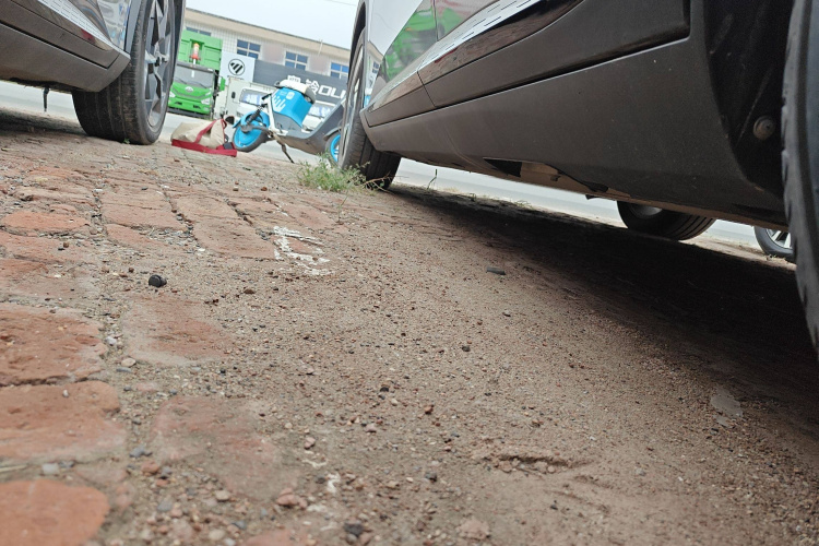 埃安 AION LX 2022款 Plus 80D 旗舰版局部细节9002