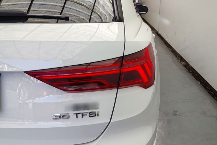 奥迪Q3 2019款 35 TFSI 进取动感型车身外观6011