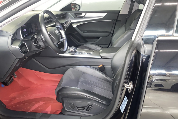 奥迪A7L 2022款 45 TFSI S-line 筑梦未来版局部细节19