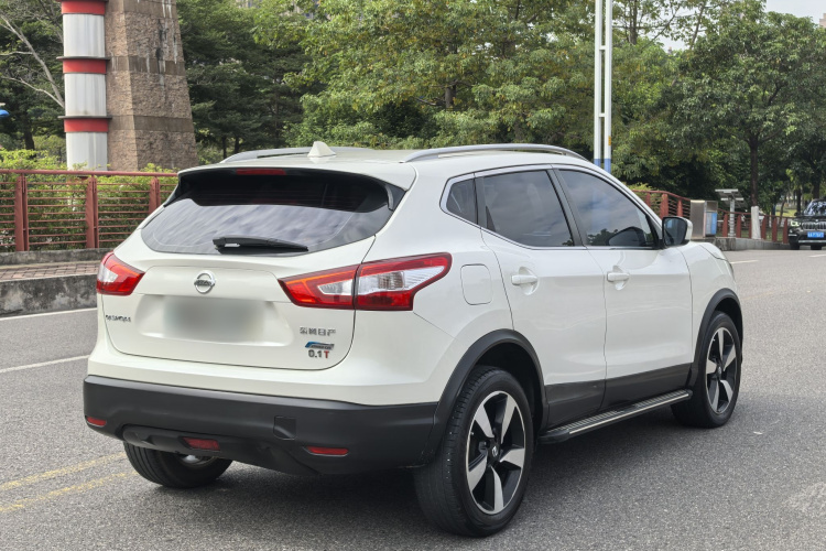 日产 逍客 2017款 2.0L CVT智享版 国V车身外观6005