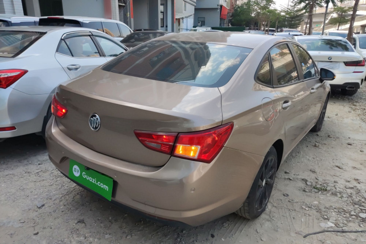 别克 威朗 2017款 三厢 15S 自动进取型车身外观7