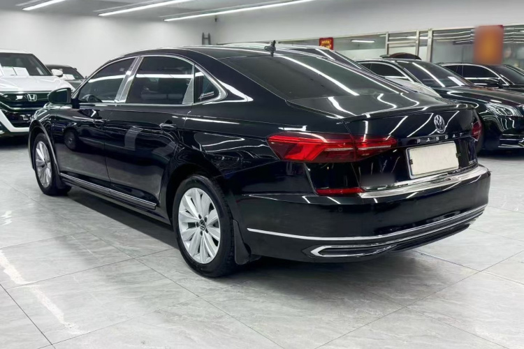 大众 帕萨特 2020款 330TSI 精英版 国VI车身外观6003