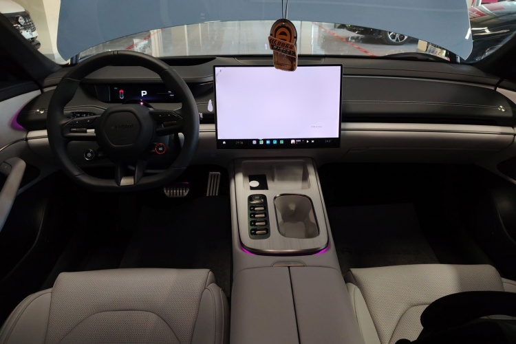 小米汽车 小米SU7 2024款 四驱超长续航高阶智驾Max版中控内饰7002