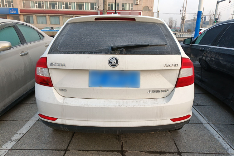 斯柯达 昕动 2018款 1.6L 自动标准版车身外观6