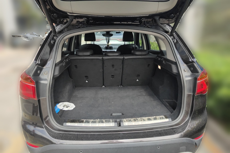 宝马X1 2019款 sDrive18Li 时尚型中控内饰23