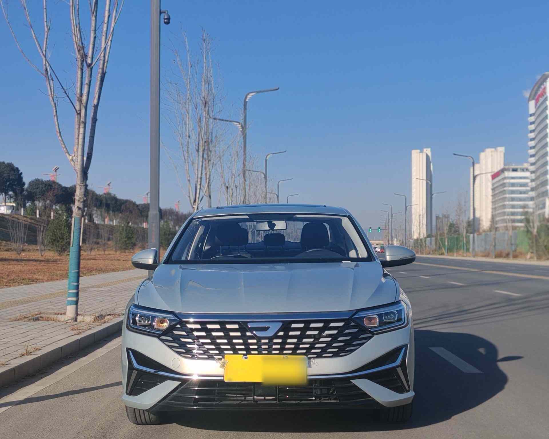 捷达VA7 2025款 1.4T 自动先到先得版(2)