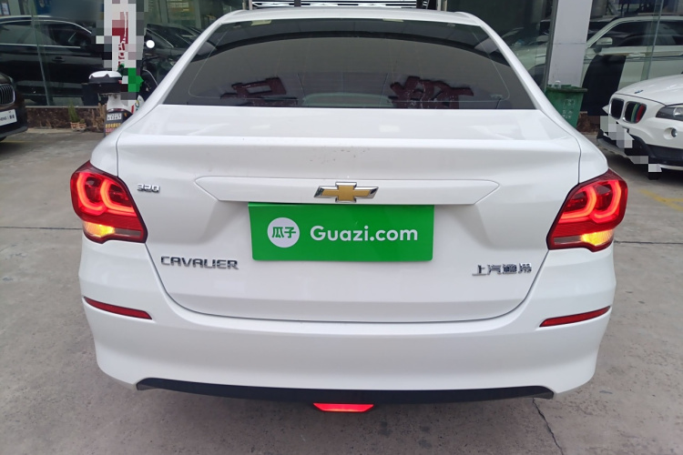 雪佛兰 科沃兹 2019款 320 自动欣享天窗版车身外观6