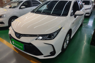 丰田 卡罗拉 2023款 1.8L 智能电混双擎 精英版