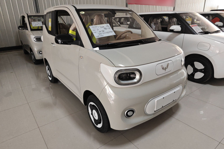 五菱汽车 宏光MINIEV 2024款 第三代 215km 青春版车身外观6002