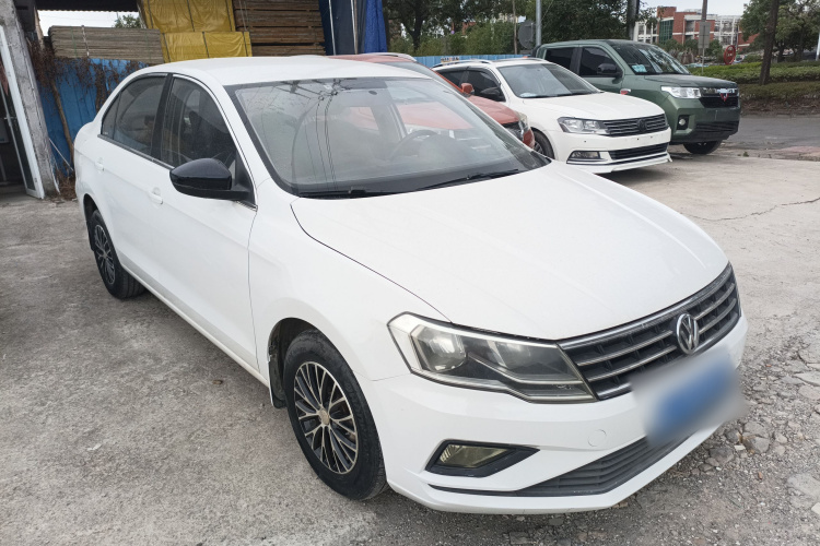 大众 捷达 2017款 1.5L 自动时尚型车身外观3