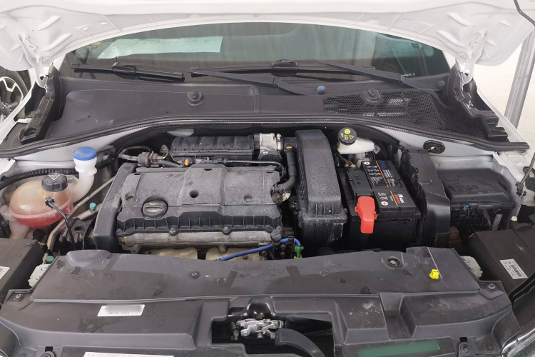 雪铁龙 爱丽舍 2017款 1.6L 手动时尚型局部细节24