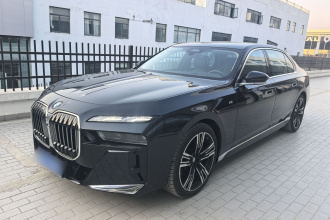 宝马7系 2023款 740Li 领先型 M运动套装