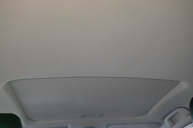 丰田 奕泽IZOA 2021款 2.0L 奕享版中控内饰22