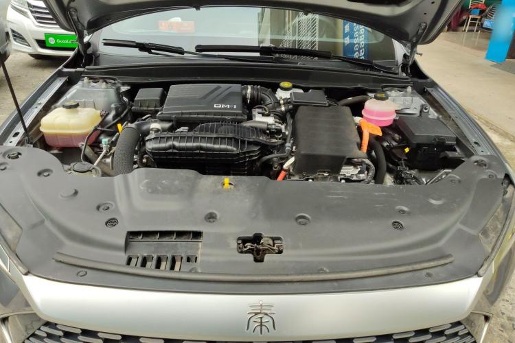 比亚迪 秦PLUS 2021款 DM-i 55KM 旗舰型局部细节24