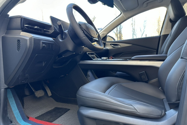 五菱汽车 五菱星光 2024款 共创版 510 进阶型中控内饰7002