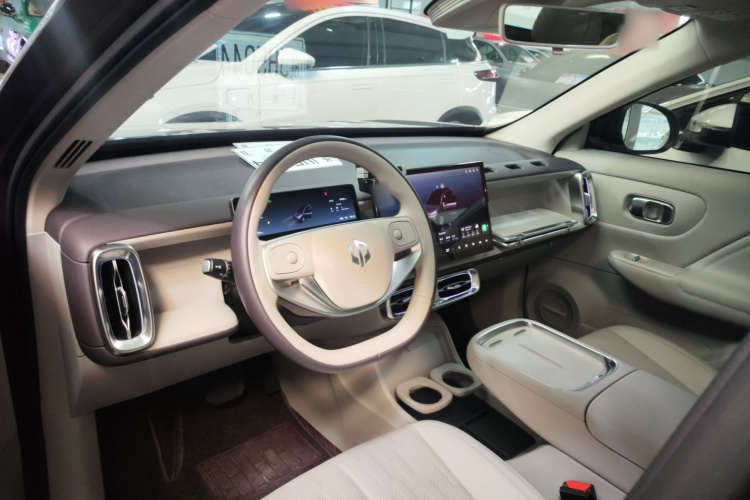 零跑汽车 零跑B10 2025款 510悦享版中控内饰7002