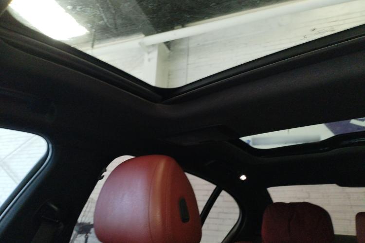 宝马5系 2018款 改款 530Li 领先型 M运动套装局部细节22