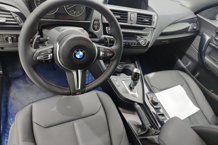 宝马2系(进口) 2015款 218i 敞篷轿跑车中控内饰7003